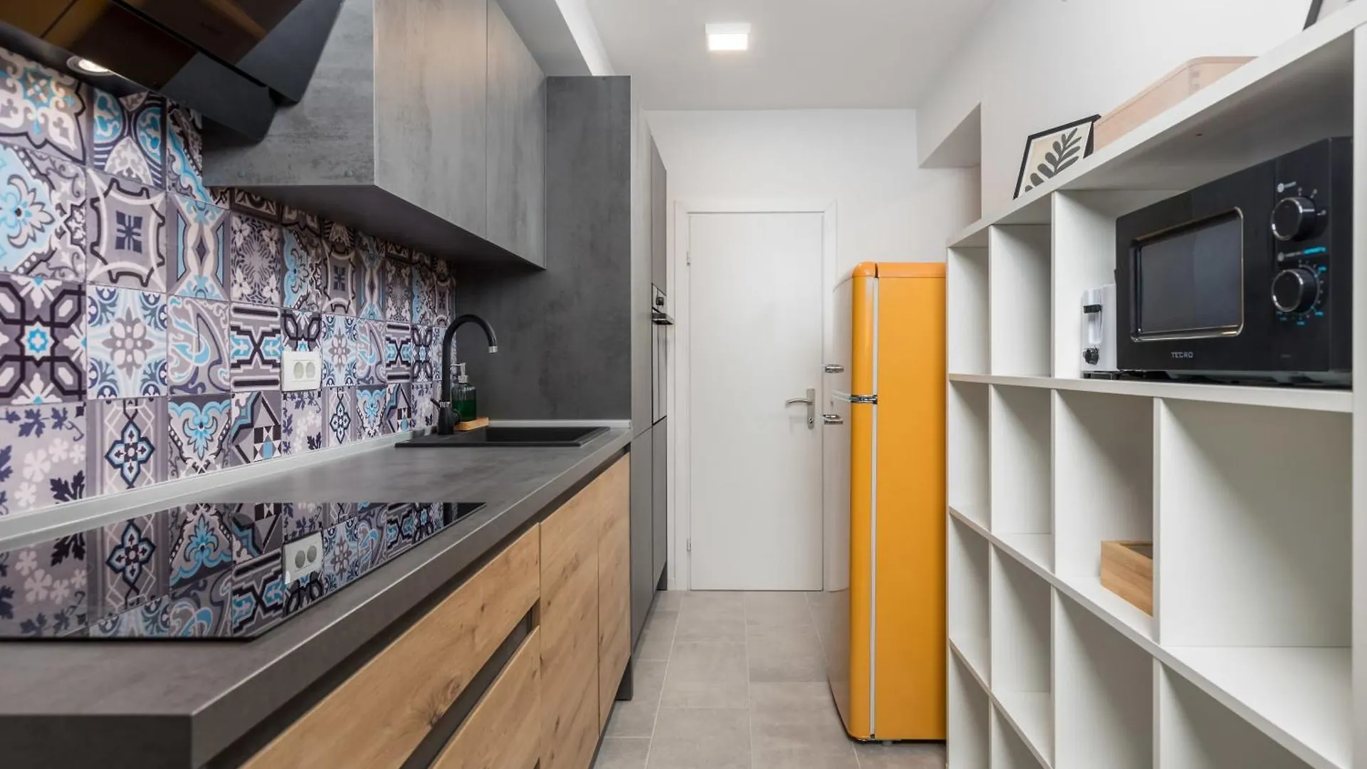Charming Apartments Bako ロヴィニ